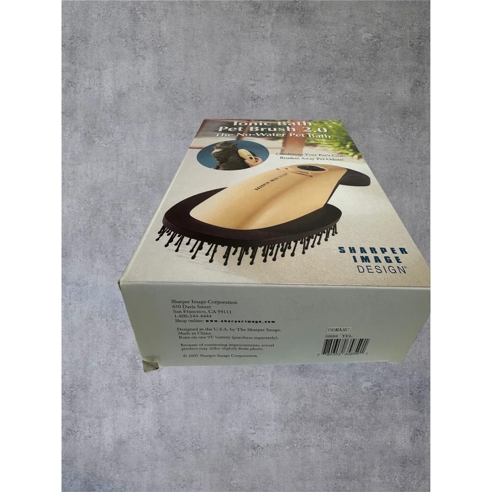 Sharper Image Ionic Bath Pet Brush 2.0 Dogs Cats Waterless Groomer-New/Open Box